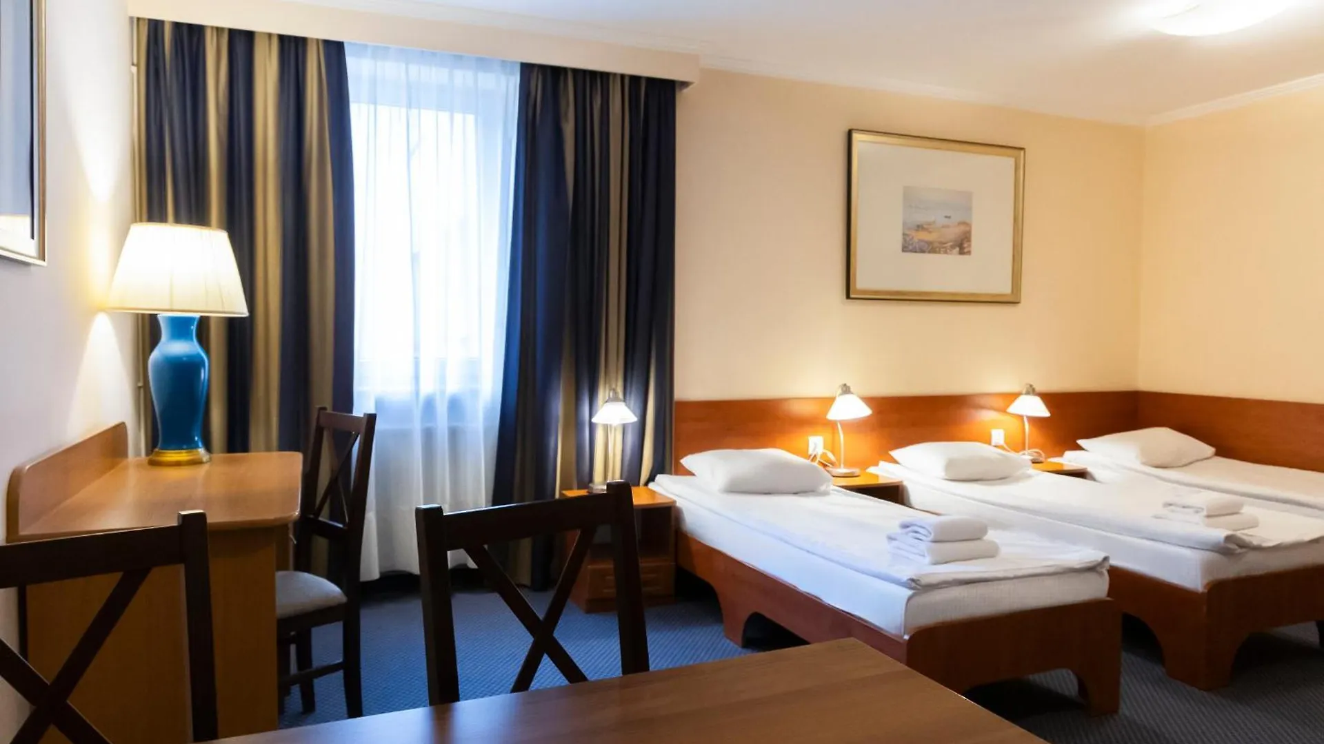Hit Apartments Varşova