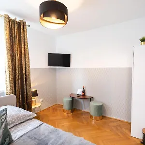 Clicktheflat Stawki Варшава
