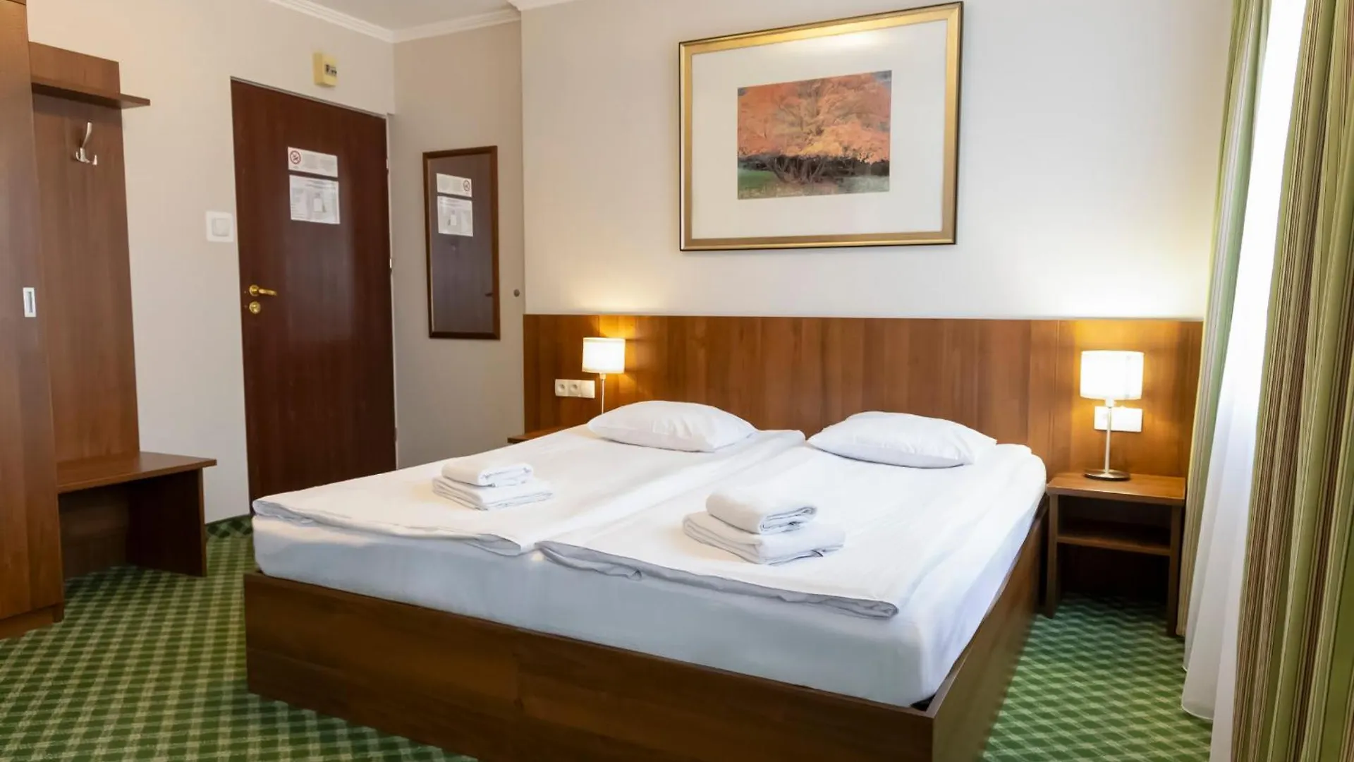 ** Aparthotel Hit Apartments Warschau Polen