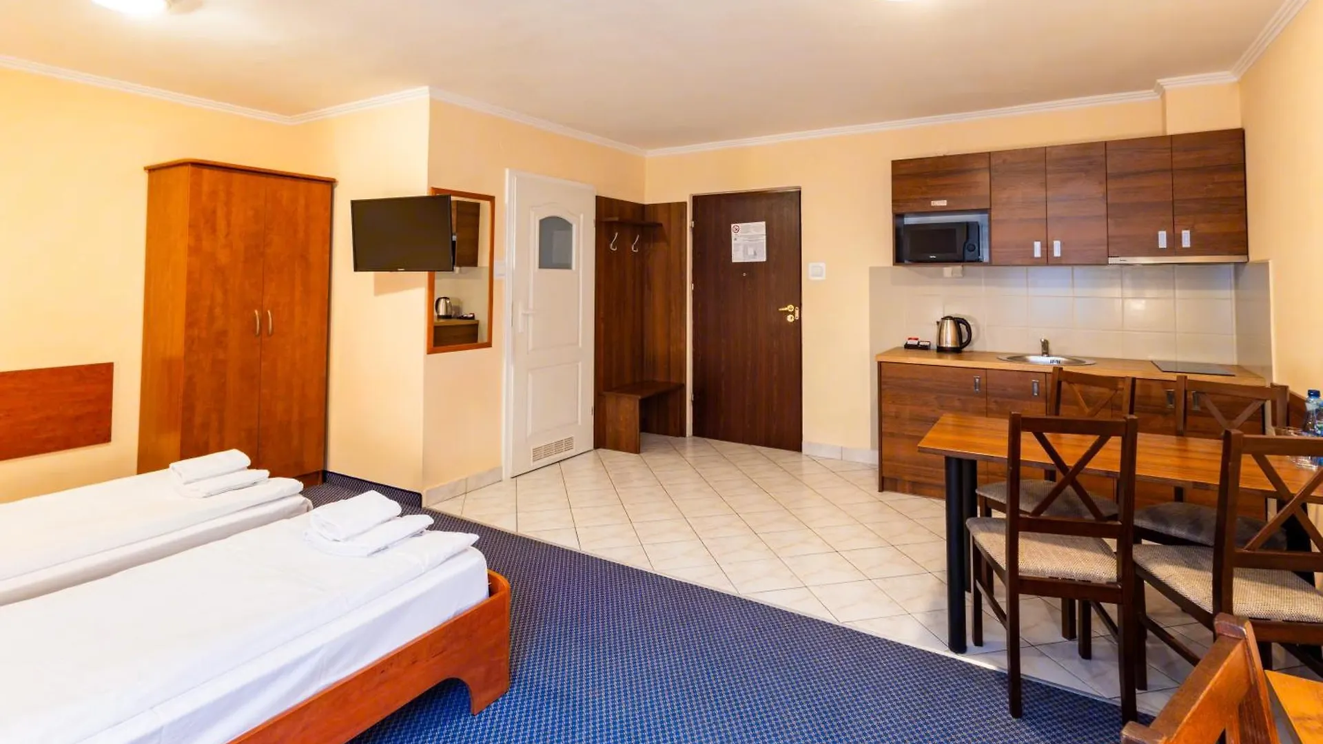 Hit Apartments Warschau Aparthotel