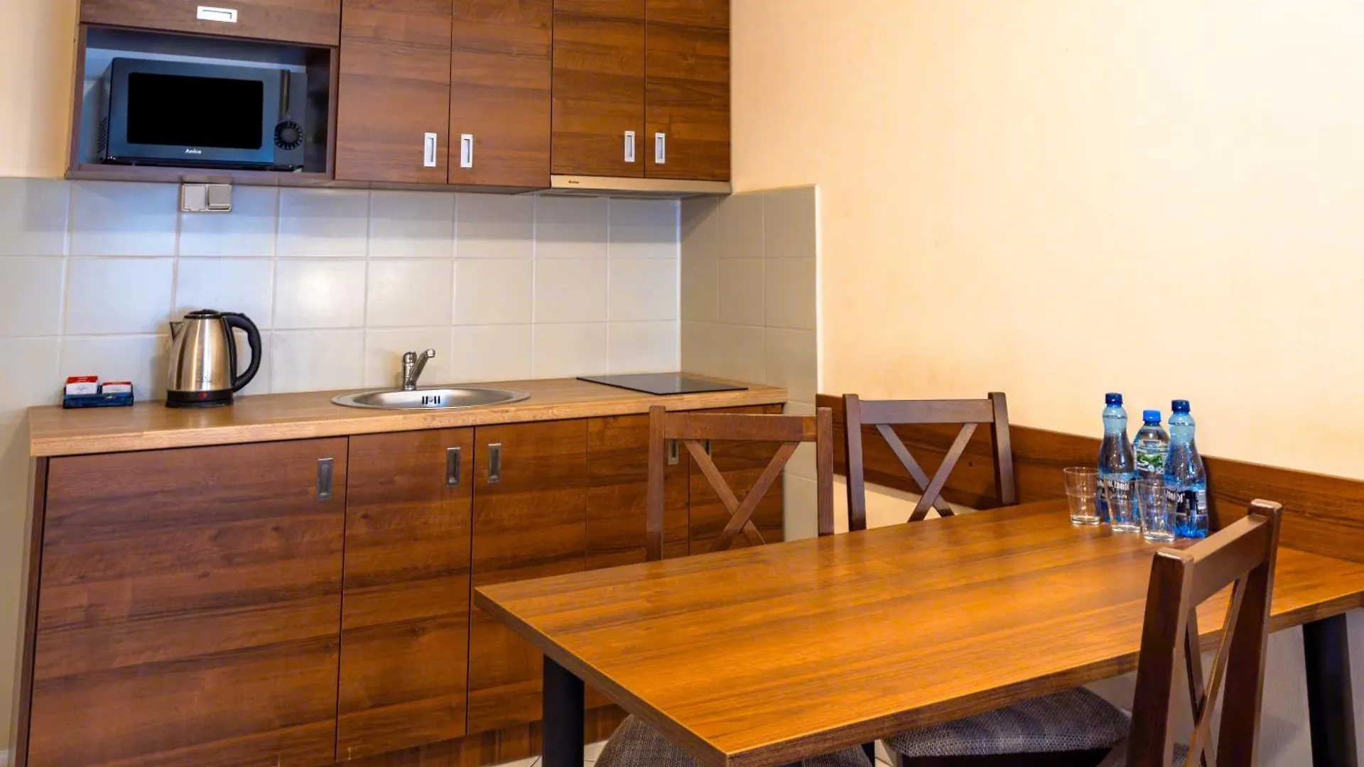 ** Aparthotel Hit Apartments Warschau Polen